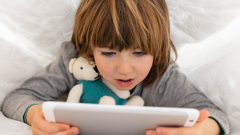 Autocontrollo verso la tecnologia da parte dei bambini
